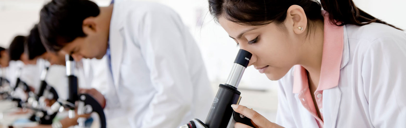 RAMDEV RAMAHARSHA COLLEGE OF PHARMACY, CHARAIYAKOT, MAU